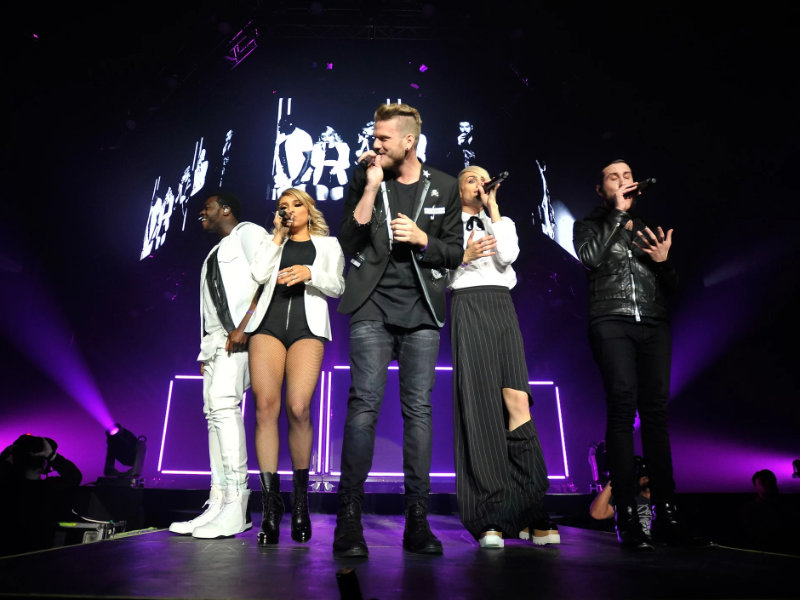 Pentatonix & Lauren Alaina at Sunlight Supply Amphitheater